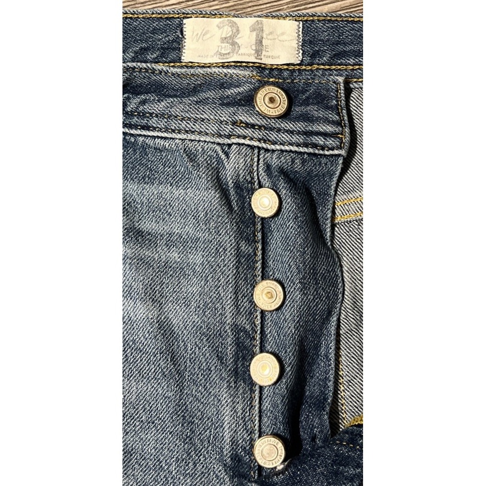 We The Free Maggie High Rise Cropped Straight Leg Distressed Jean SZ 31 (33x27) - Picture 3 of 10